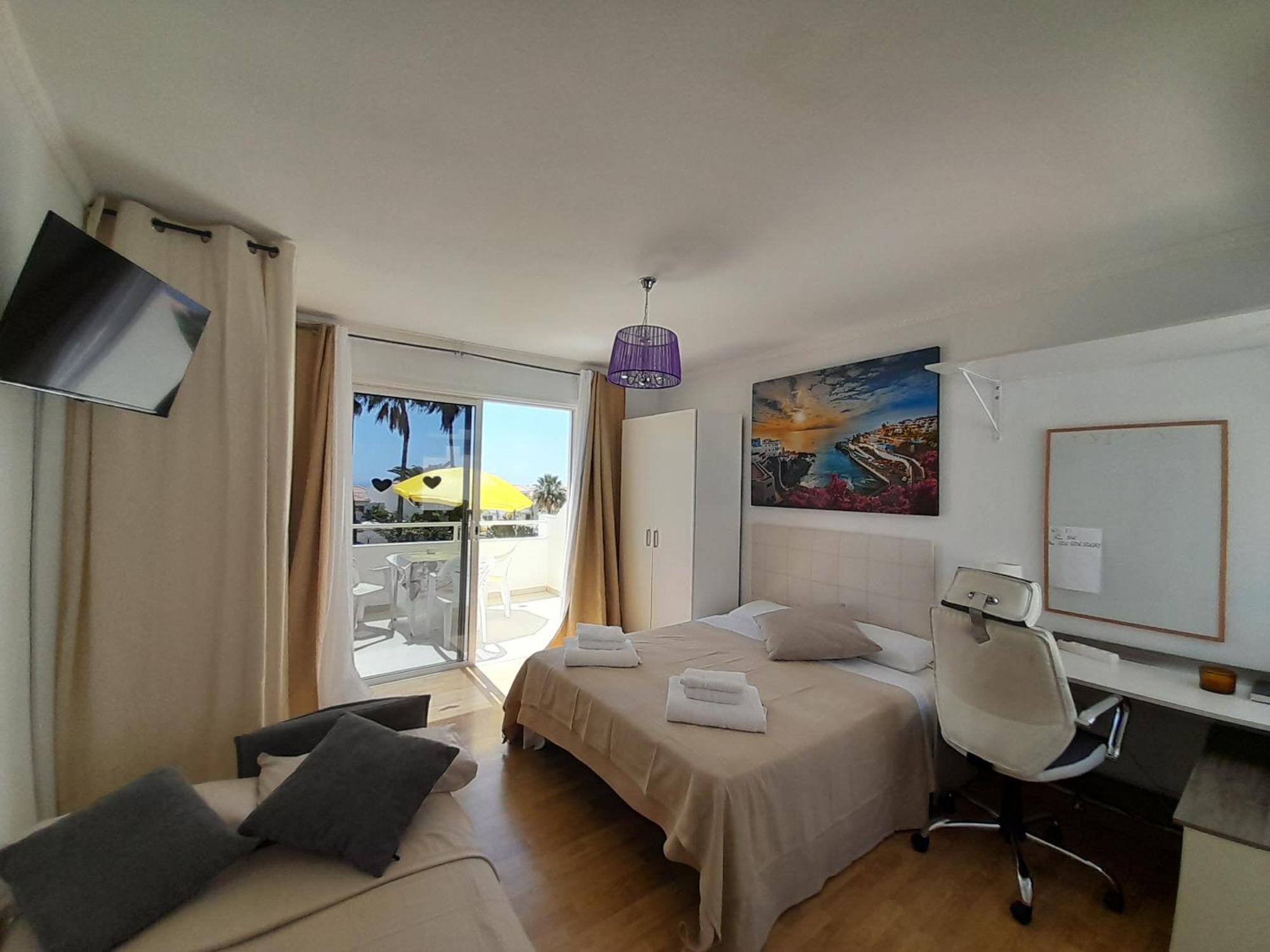 Apartments Island Village Heights Адехе Екстер'єр фото